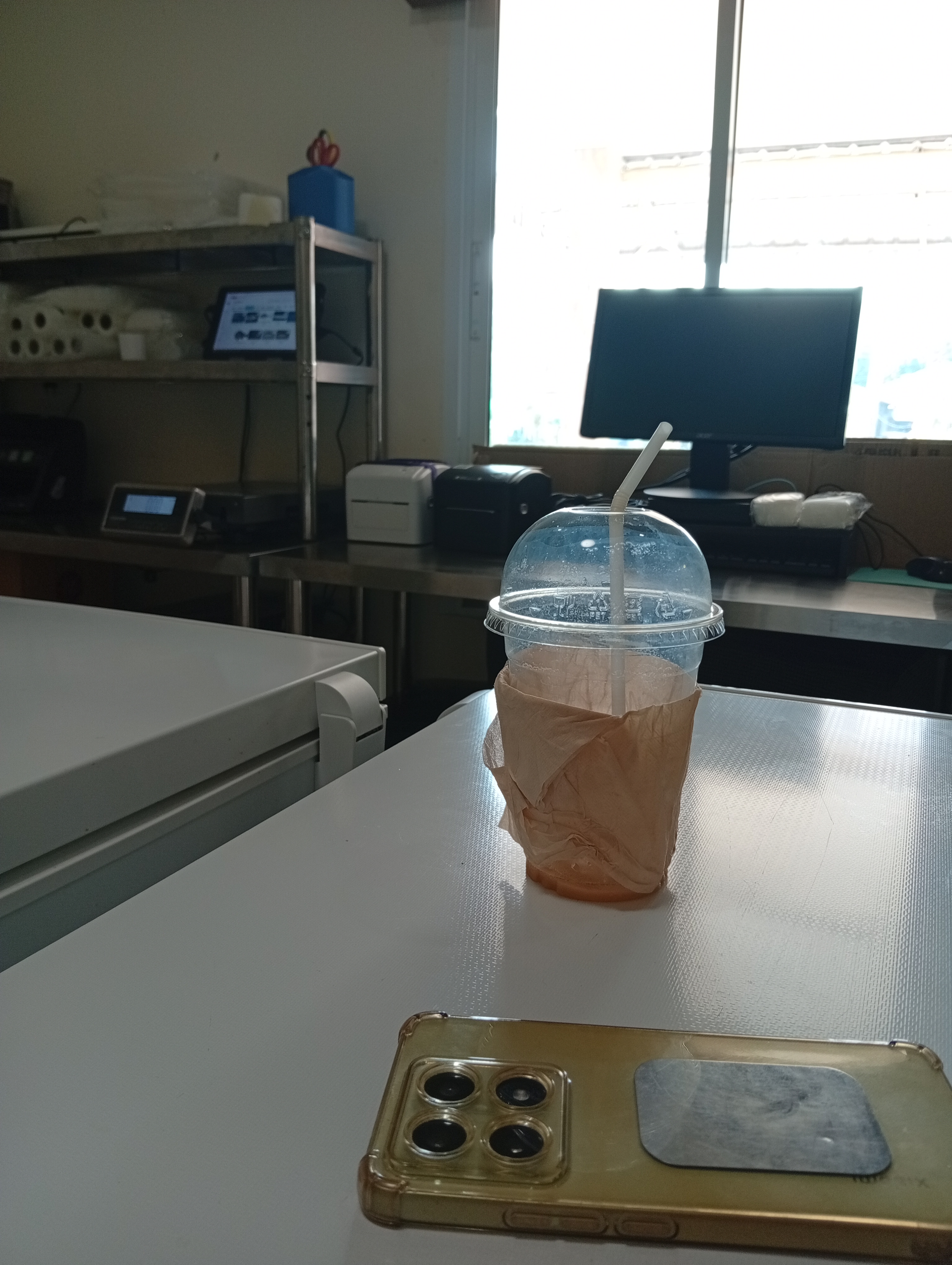 プランブリー仕入れ：マグロ2.5kg、モドキ5.0kg